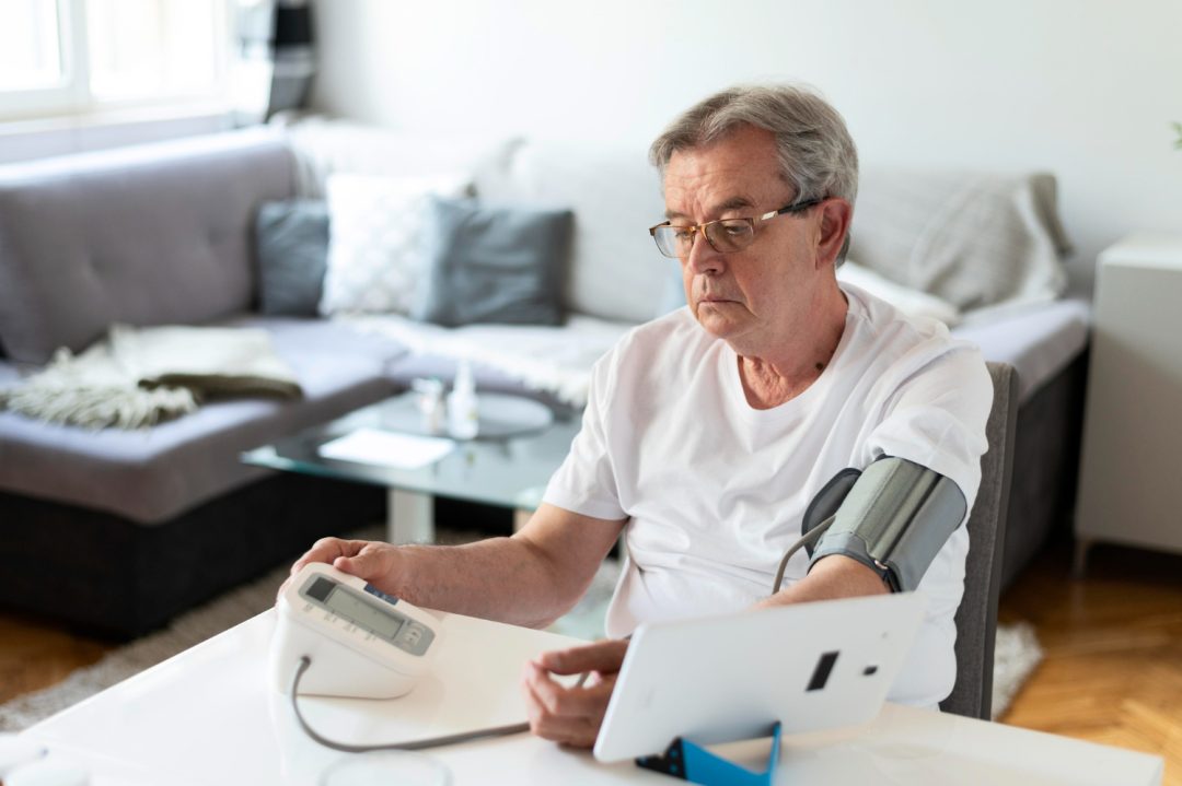 How To Manage High Blood Pressure At Home Tips For Monitoring And Treatment